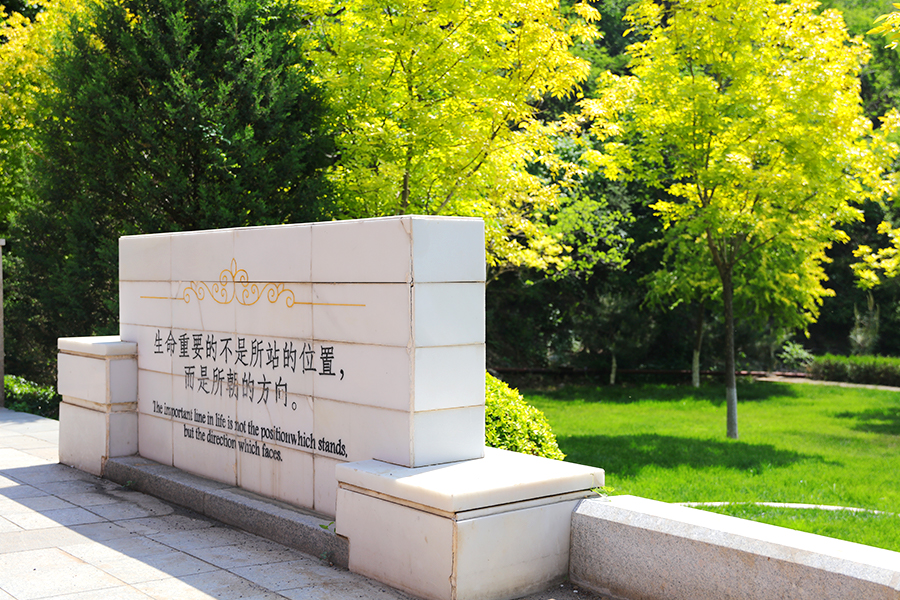 九公山长城纪念林价格多少钱?九公山长城纪念林天主教墓碑介绍及价格?